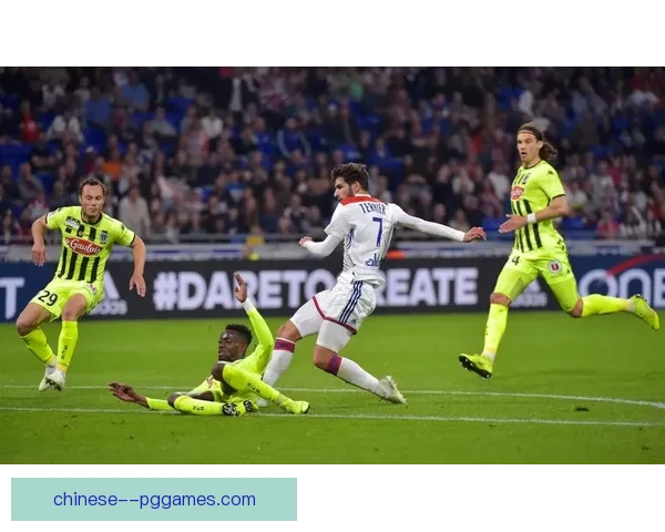 两回合不敌梅斯洛里昂附加赛折戟告别法甲无奈跌入法乙联赛